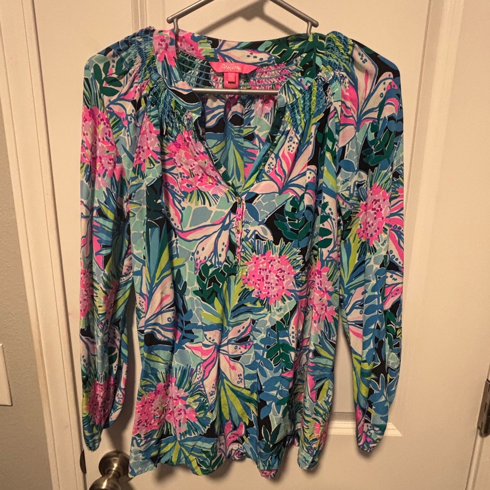 Lilly Long Long Sleeve Elsa Blouse size Small